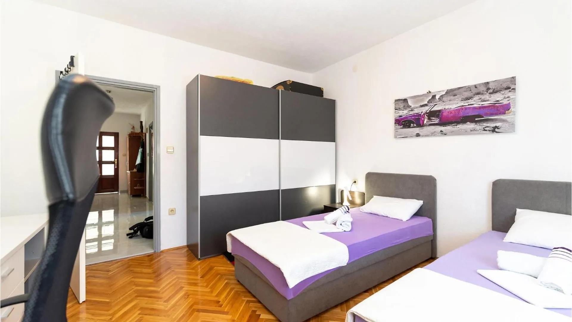 Lovely Apartment In Rovanjska With House Sea View